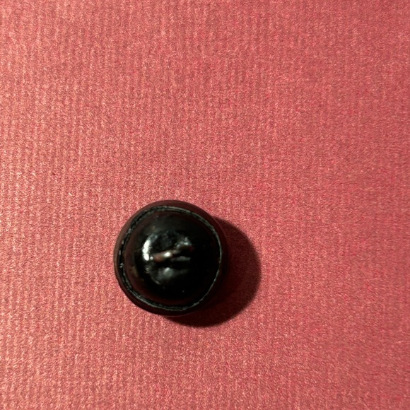 Antique Bright Cuts Metal Buttons - Picture 5 of 7